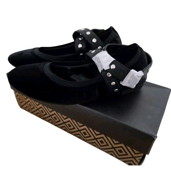 Charles David Dean Womens Black Velvet Ankle Strap Studded Ballet Flats Size 6.5 - Picture 1 of 3